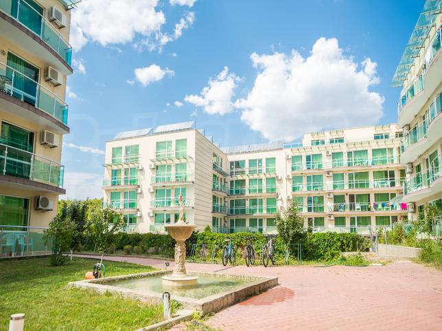 Furnished property in a complex with pool and many amenities 350 meters from the beach Furnished property in a complex with pool and many amenities 350 meters from the beach
