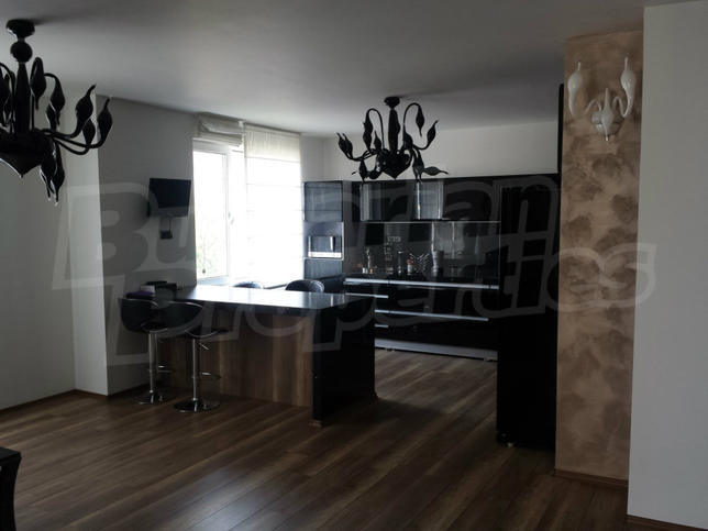 Bright and spacious 2-bedroom apartment of high quality construction materials Bright and spacious 2-bedroom apartment of high quality construction materials
