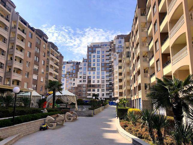 Apartments in one of the most beautiful residential gated complexes in the city of Burgas Apartments in one of the most beautiful residential gated complexes in the city of Burgas