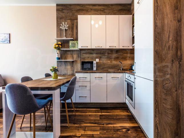 Cozy apartment with quality furniture in the residential complex Zornitsa Cozy apartment with quality furniture in the residential complex Zornitsa