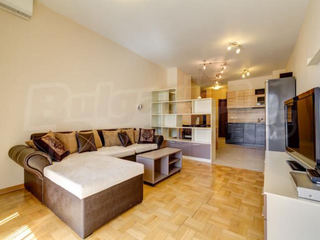 Property with prestigious location in Iztok district near Joliot Curie metro station and Interpred Property with prestigious location in Iztok district near Joliot Curie metro station and Interpred