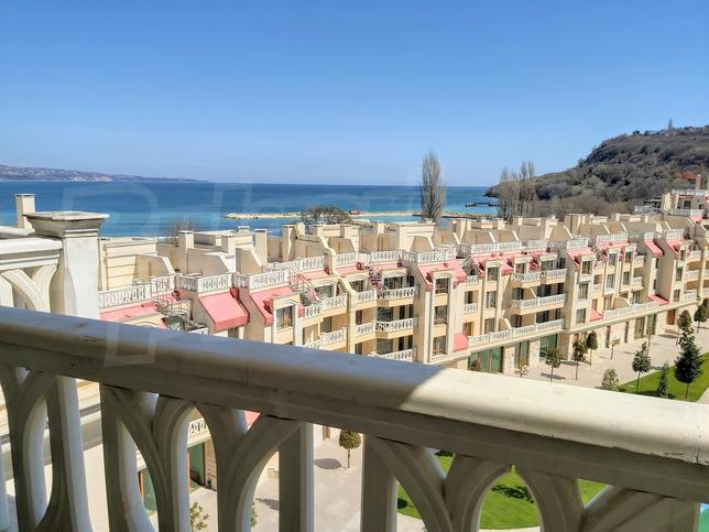 Stylishly furnished home with beautiful sea views Stylishly furnished home with beautiful sea views