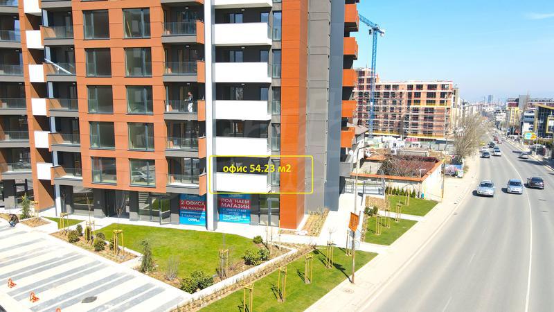 Business property with prestigious location next to Cherni Vrah Blvd. Business property with prestigious location next to Cherni Vrah Blvd.