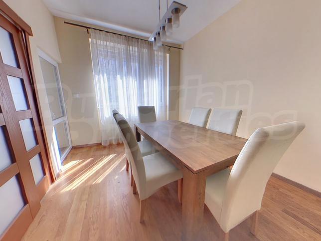 Excellent furnished property with top location in the capital Excellent furnished property with top location in the capital