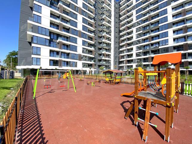 Two-bedroom family home in a preferred metropolitan area Two-bedroom family home in a preferred metropolitan area