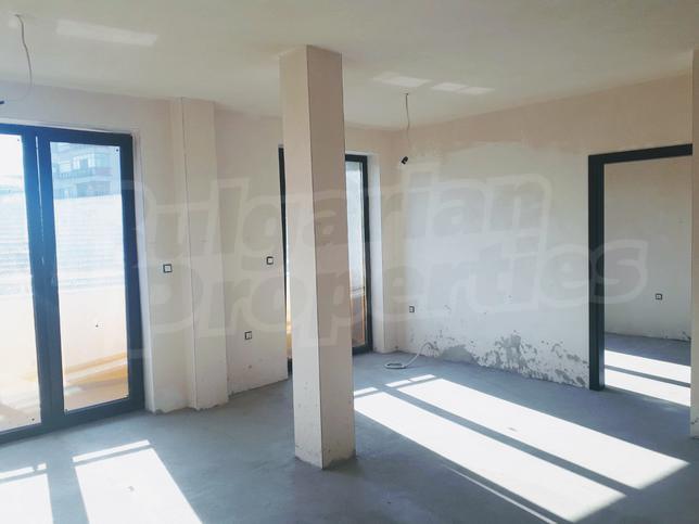 Sunny comfortable apartment high class construction
Sunny comfortable apartment high class construction