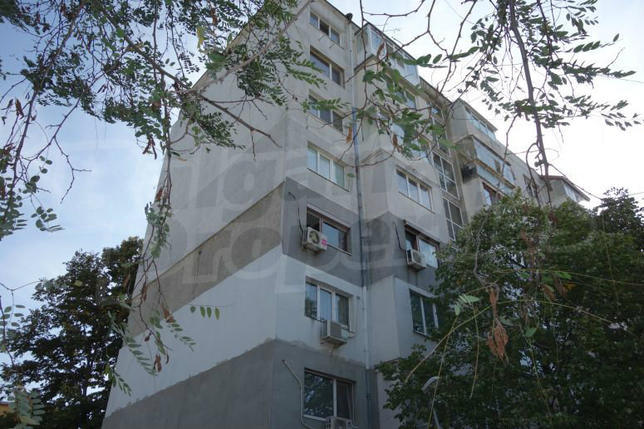 Apartment with excellent potential in Levski district Apartment with excellent potential in Levski district