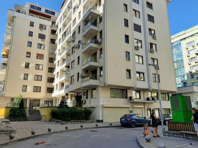 Business property for investment in Manastirski Livadi district Business property for investment in Manastirski Livadi district