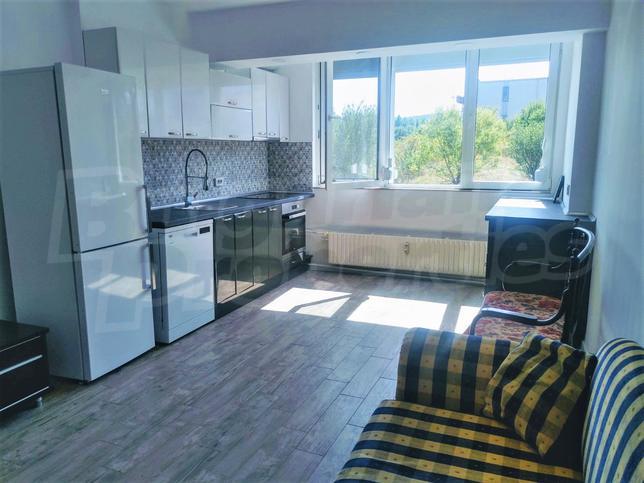 Fully renovated apartment with easy access to Business Park Sofia Fully renovated apartment with easy access to Business Park Sofia
