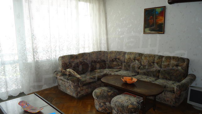 Spacious property with good location Spacious property with good location