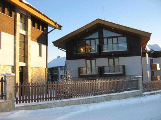 Chamkoria Complex: superb Ski Apartments & Chalets