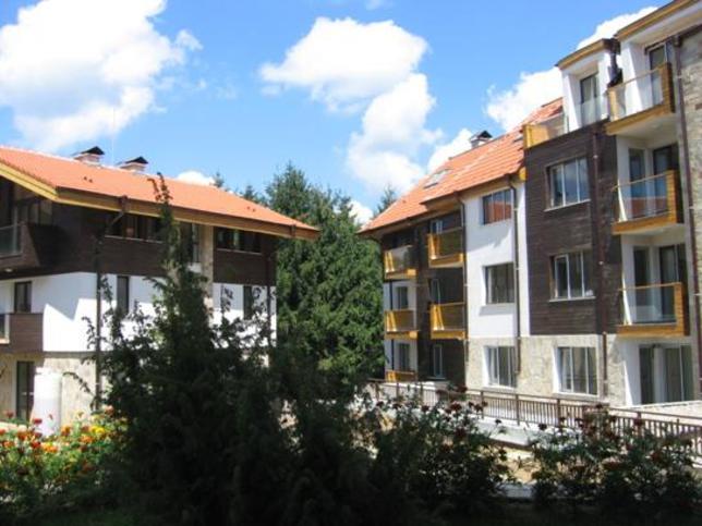 Chamkoria Complex: superb Ski Apartments & Chalets
