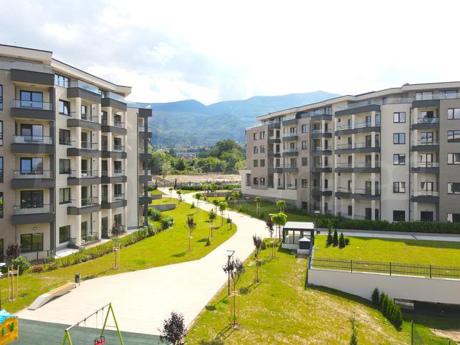 Consisting of 3 buildings with excellent location near Simeonovsko Shosse Blvd. Consisting of 3 buildings with excellent location near Simeonovsko Shosse Blvd.