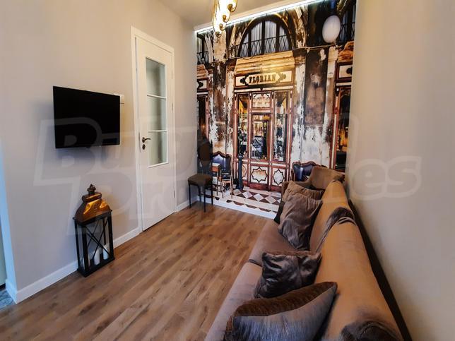 Designer apartment for personal use or rent Designer apartment for personal use or rent