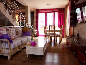 Apartment with 5 bedrooms set on 3 levels; 650 m away from the sea Apartment with 5 bedrooms set on 3 levels; 650 m away from the sea