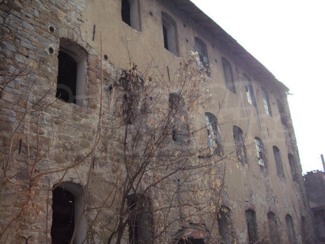Old mill and a plot of land with a size of 5300 sq.m. in Veliko Tarnovo Old mill and a plot of land with a size of 5300 sq.m. in Veliko Tarnovo