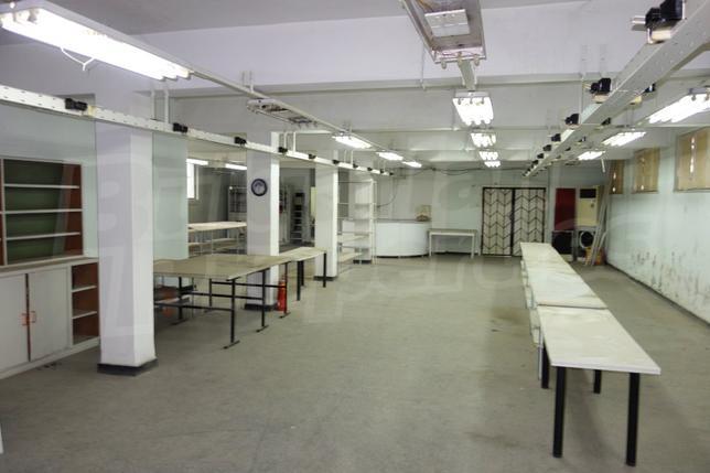 Premises with good location and potential
Premises with good location and potential