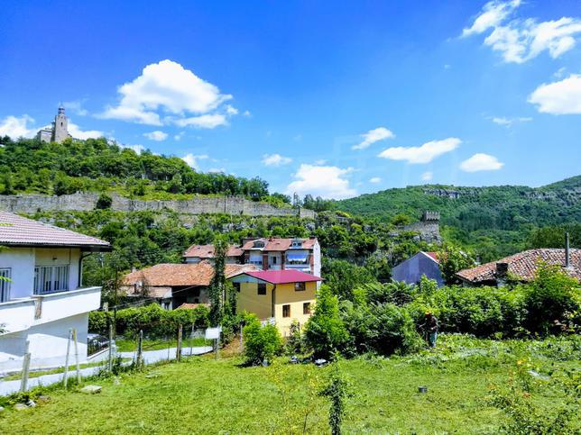 Large property with long-term business potential and views of Tsarevets Large property with long-term business potential and views of Tsarevets