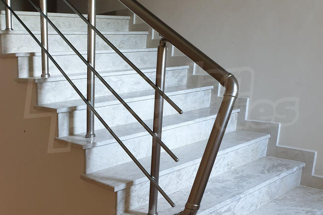 Spacious apartments near golf courses and the sea 6 km from Balchik