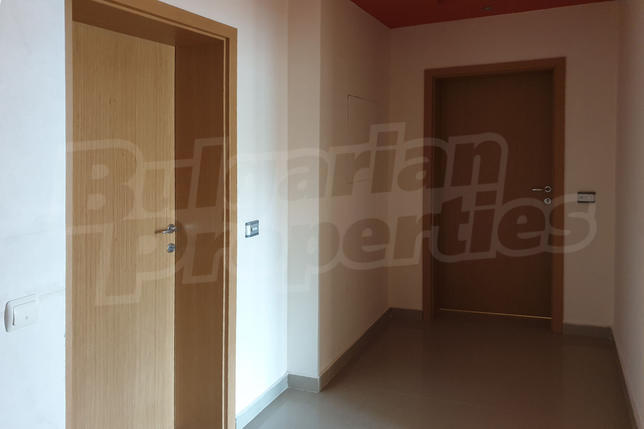 Spacious apartments near golf courses and the sea 6 km from Balchik