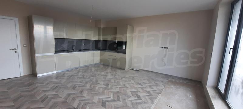 Продажа трехкомнатных квартир, Пловдив Продажа трехкомнатных квартир, Пловдив