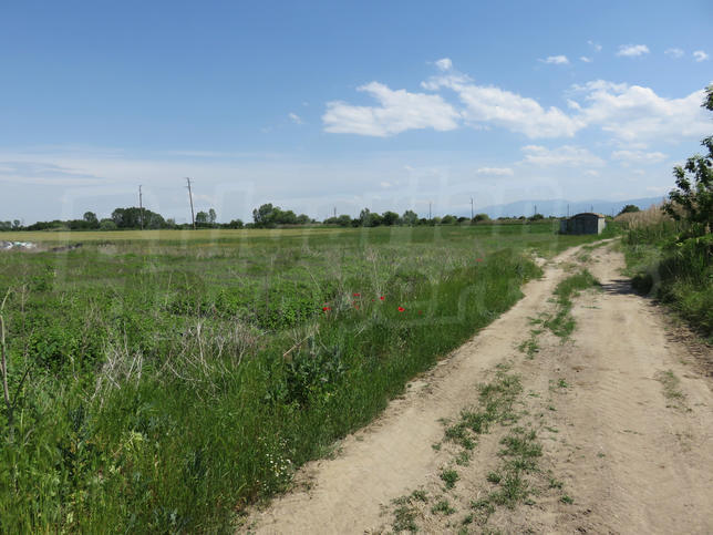 Plot of investment at the second line from Karlovsko shose in Plovdiv Plot of investment at the second line from Karlovsko shose in Plovdiv