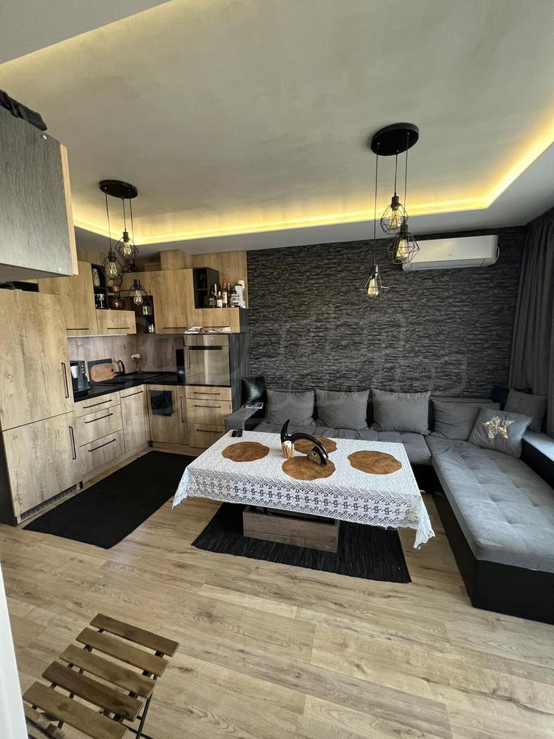 Spacious property close to many amenities Spacious property close to many amenities