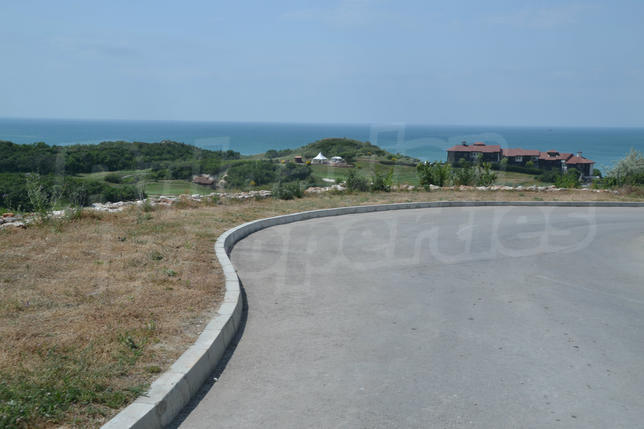 Large plot in the heart of the most prestigious golf resort Large plot in the heart of the most prestigious golf resort