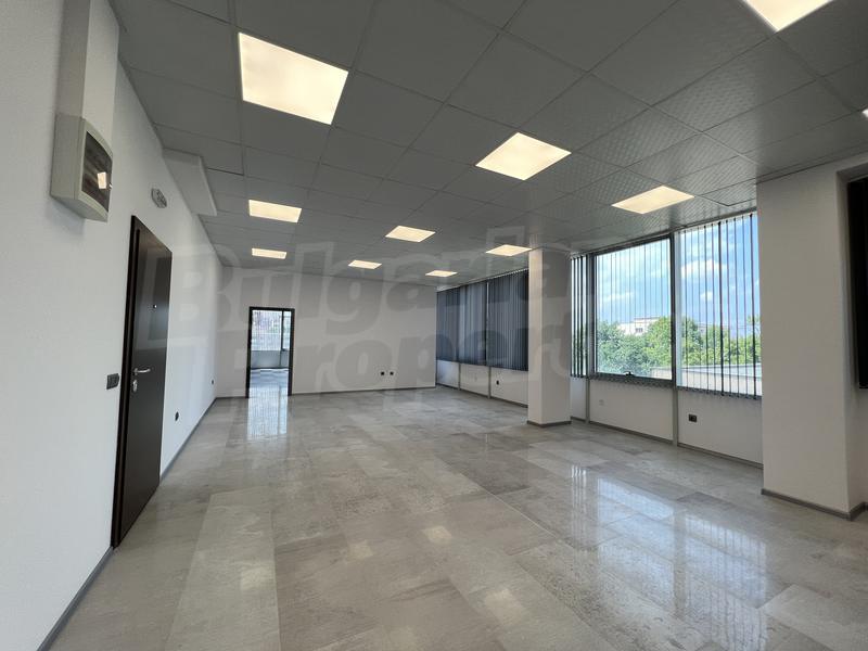 Spacious office with two working premises in Studentski grad Spacious office with two working premises in Studentski grad