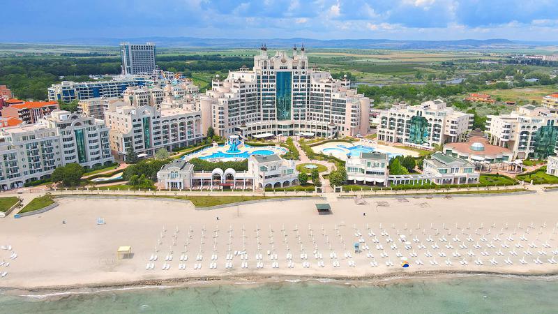 Luxury beachfront apartments for sale in Pomorie resort Luxury beachfront apartments for sale in Pomorie resort