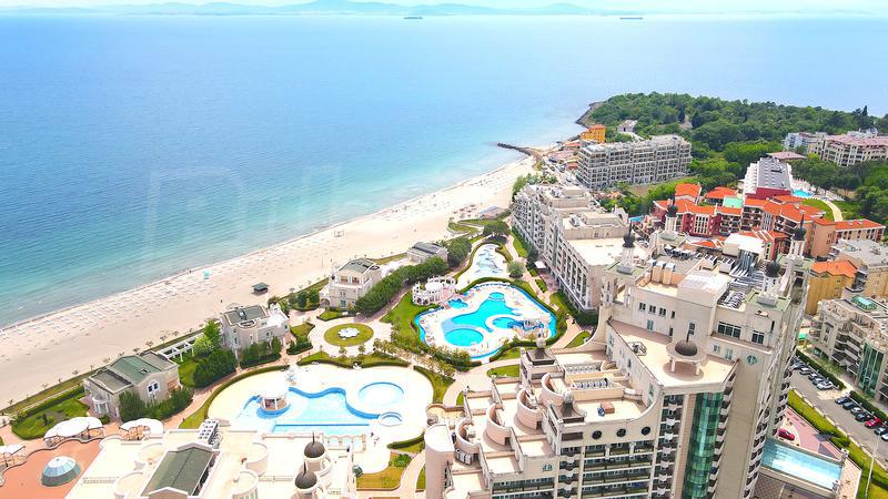 Luxury beachfront apartments for sale in Pomorie resort Luxury beachfront apartments for sale in Pomorie resort