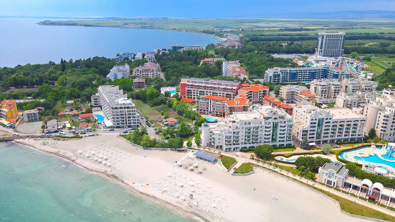 Luxury beachfront apartments for sale in Pomorie resort Luxury beachfront apartments for sale in Pomorie resort