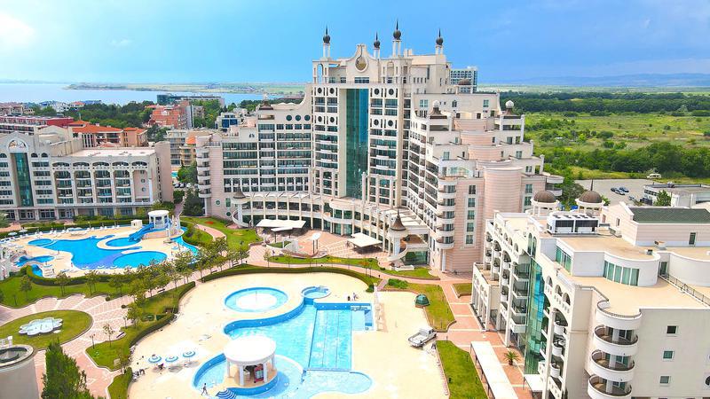 Luxury beachfront apartments for sale in Pomorie resort Luxury beachfront apartments for sale in Pomorie resort
