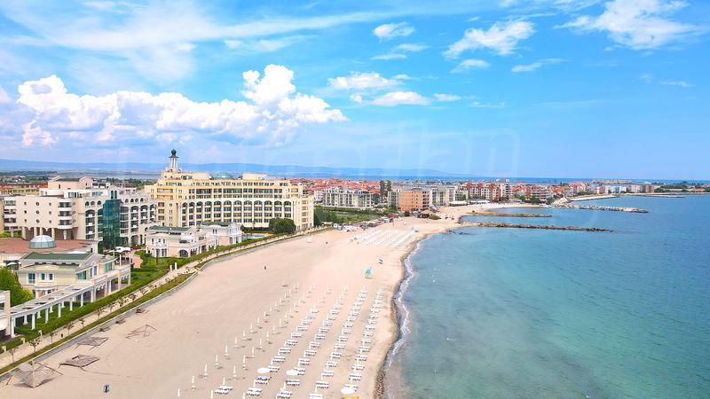 Luxury beachfront apartments for sale in Pomorie resort Luxury beachfront apartments for sale in Pomorie resort