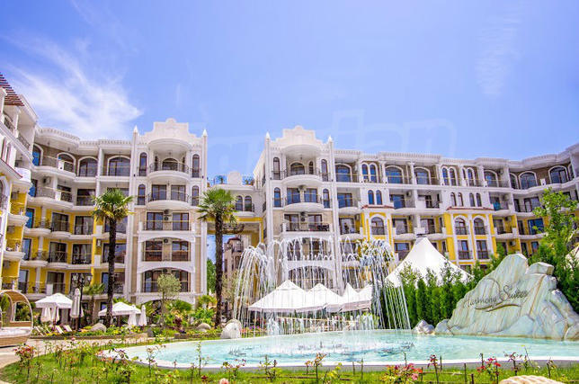 Modern apartments in a gated complex with many extras 300 m from the beach