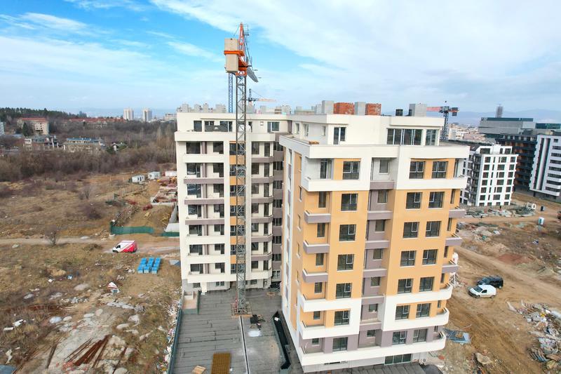 Attractive family home with large roof terrace in the preferred district Mladost 4 Attractive family home with large roof terrace in the preferred district Mladost 4