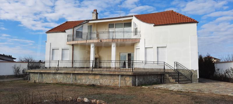 Furnished house on two floors with a yard in the village of Topola Furnished house on two floors with a yard in the village of Topola