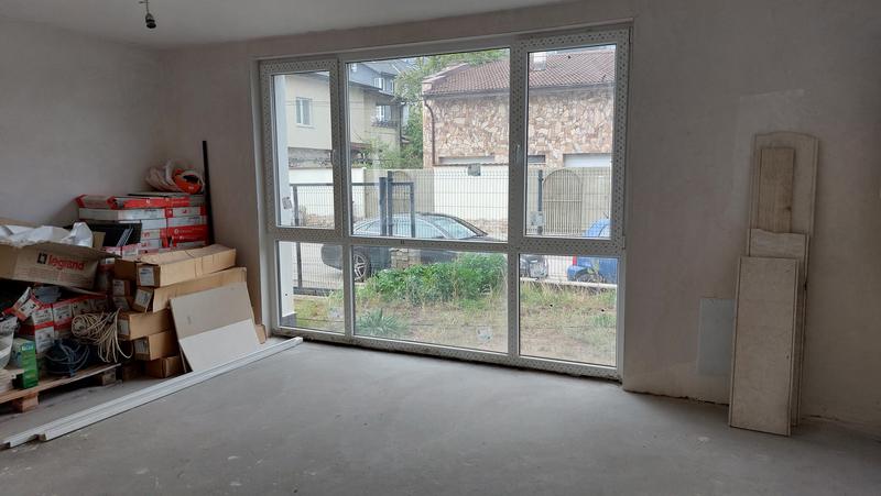 For sale - 2-bedroom apartment For sale - 2-bedroom apartment