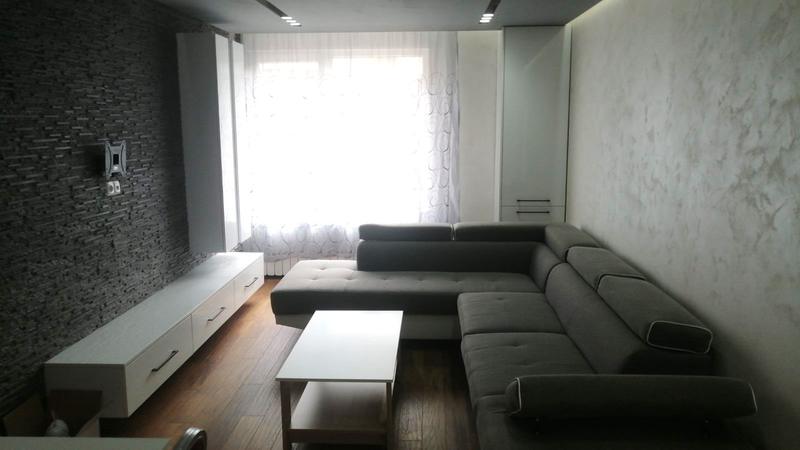 Furnished apartment near public transport stop, beauty salon and Victoria restaurant Furnished apartment near public transport stop, beauty salon and Victoria restaurant