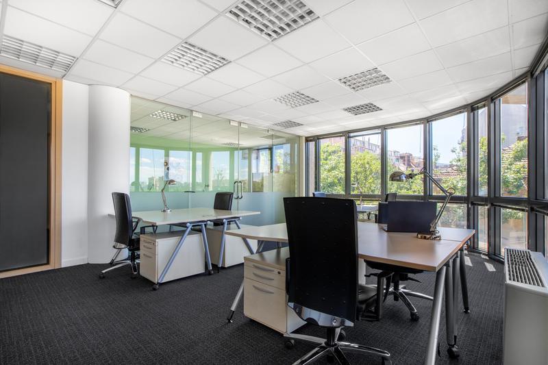Fully equipped office space in modern business building with amenities Fully equipped office space in modern business building with amenities