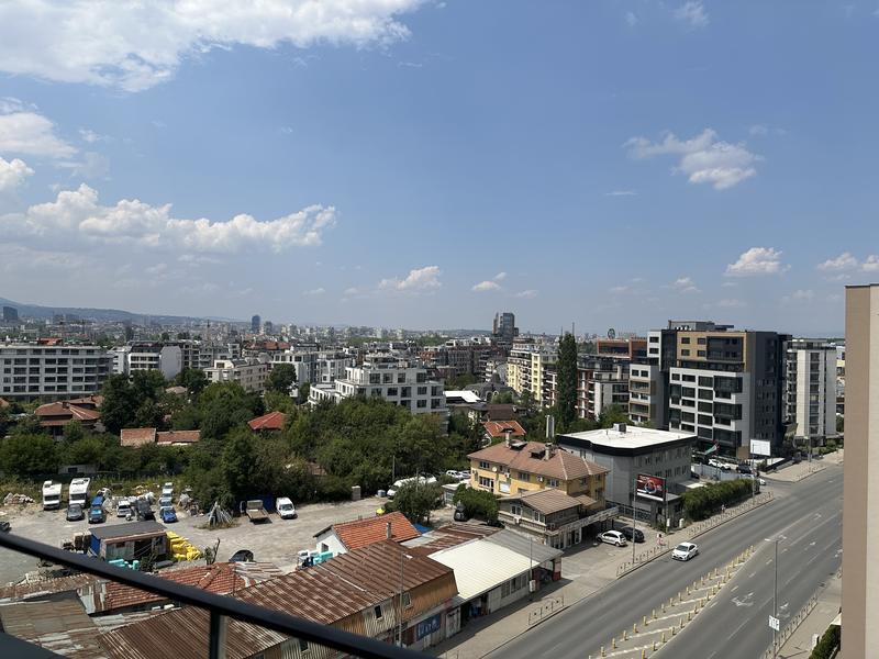 Apartments with 1, 2 or 3 bedrooms with convenient access to the top center and Vitosha Mountain Apartments with 1, 2 or 3 bedrooms with convenient access to the top center and Vitosha Mountain