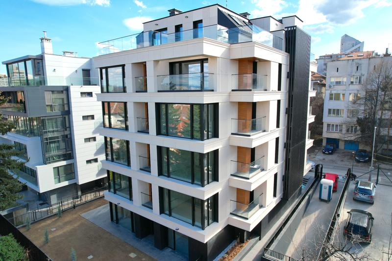 Spacious apartment in one of the most desirable neighborhoods in the capital - Lozenets Spacious apartment in one of the most desirable neighborhoods in the capital - Lozenets