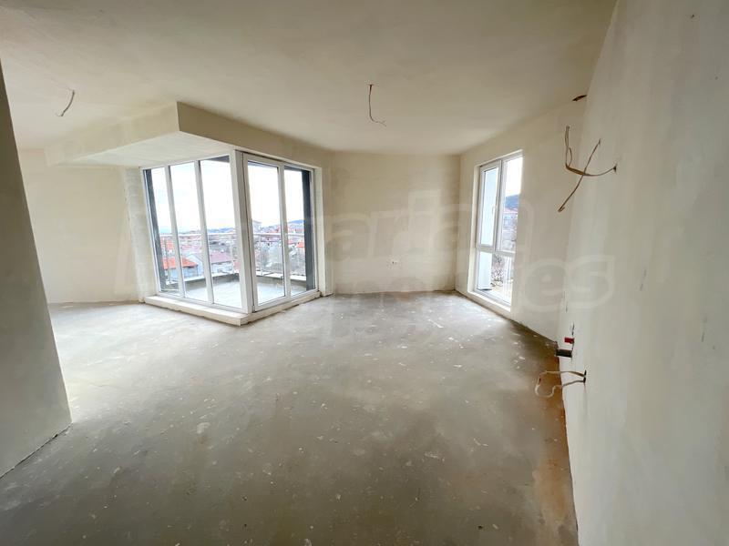 Two-bedroom apartment in Vinitsa district next to a school, kindergarten and shops Two-bedroom apartment in Vinitsa district next to a school, kindergarten and shops