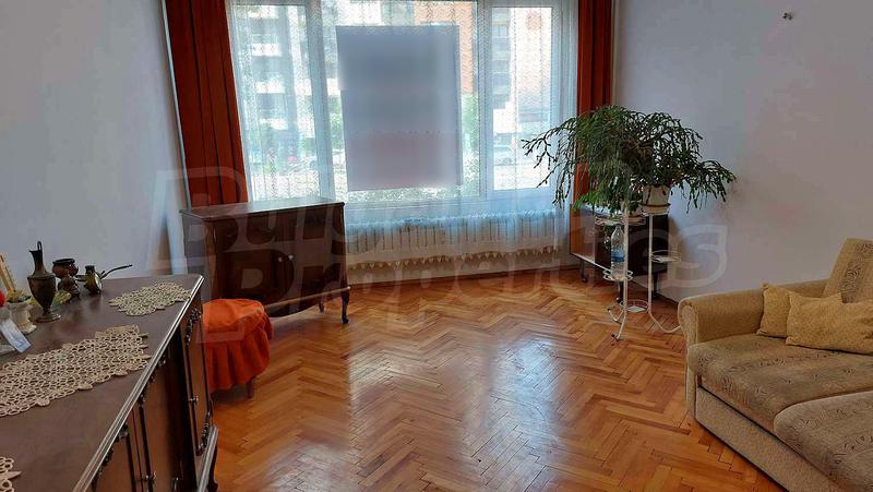 For sale - 1-bedroom apartment For sale - 1-bedroom apartment