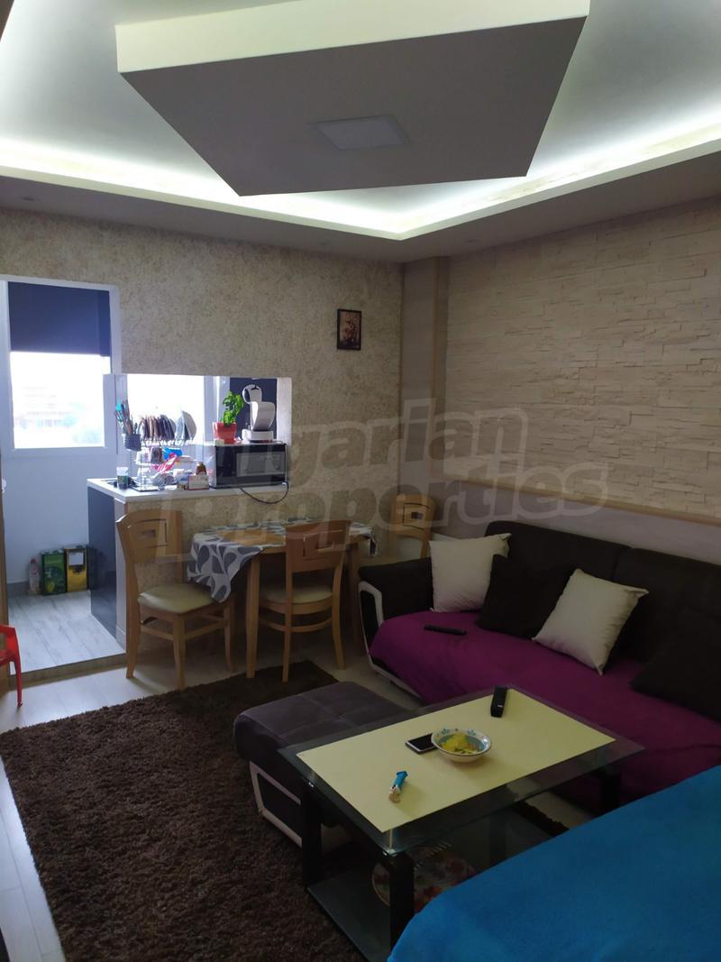 2-bedroom apartment for sale in Sofia, QuarterLevski G, Bulgaria. Large  apartment in a well-maintained building in Levski G quarter.
