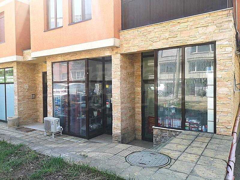 Attractive commercial space in a maintained building in Manastirski Livadi district Attractive commercial space in a maintained building in Manastirski Livadi district