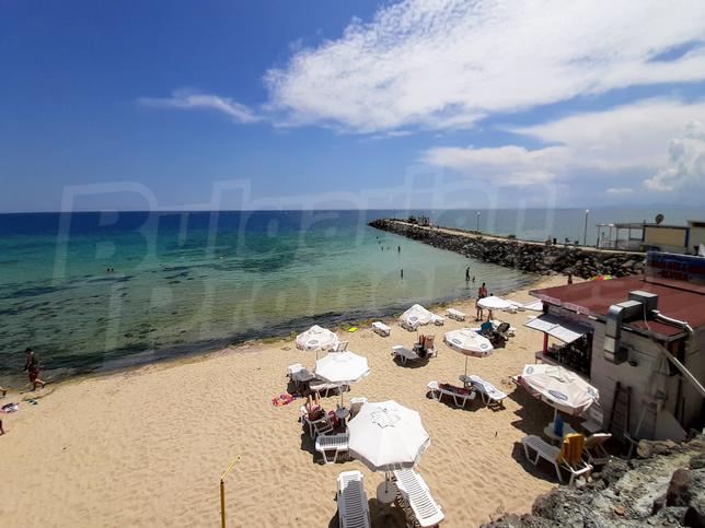 Variety of turn-key apartments 5 minutes walk away from Ravda Central Beach
