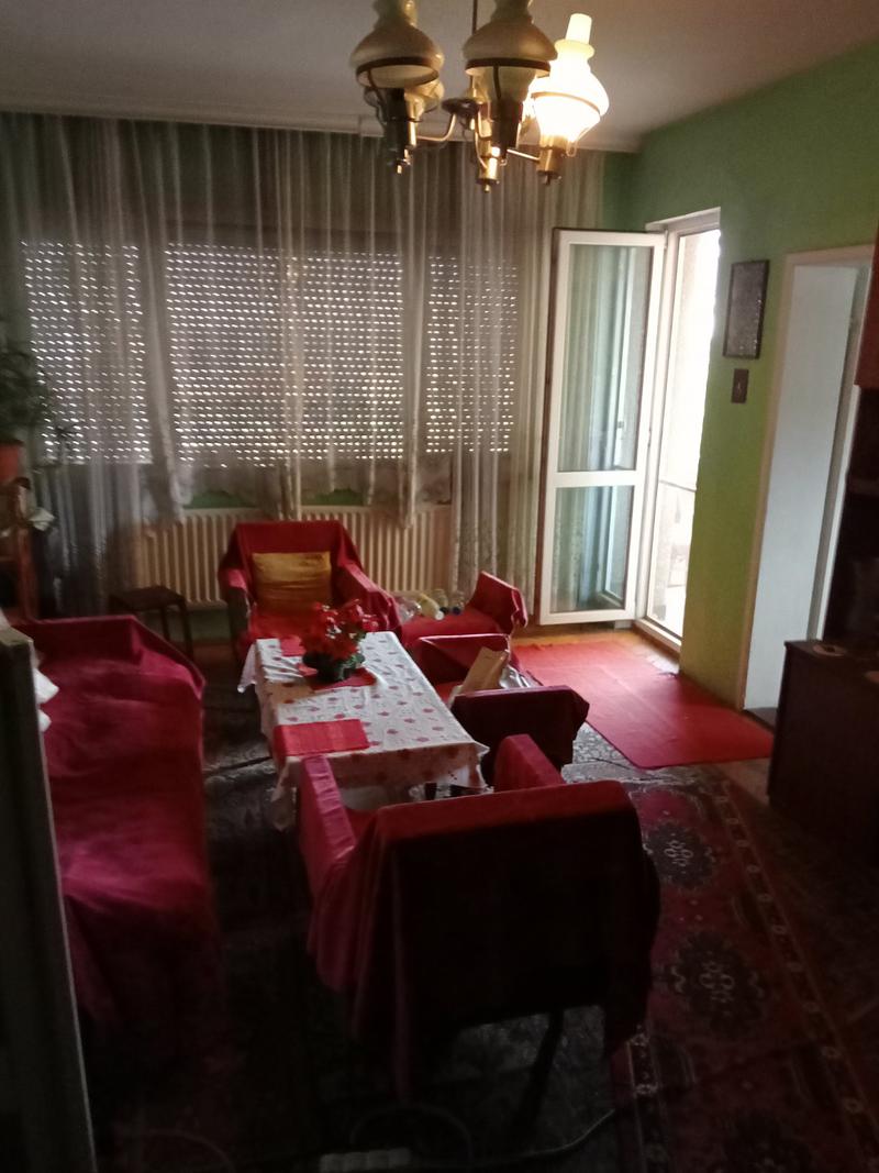 Furnished apartment near bus and railway stations, shops, market, key boulevard Furnished apartment near bus and railway stations, shops, market, key boulevard