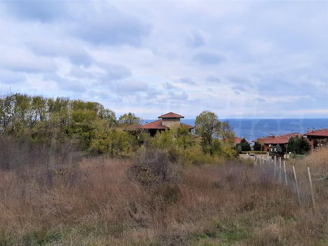 Panoramic plot of land 150 meters from the sea Panoramic plot of land 150 meters from the sea