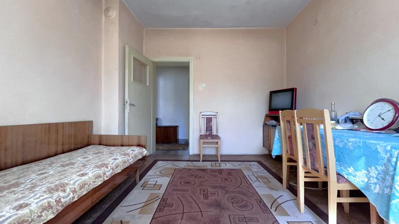 For sale - 2-bedroom apartment For sale - 2-bedroom apartment